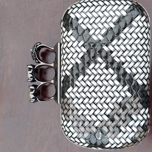 Hard shell evening bag - Picture 2 of 7